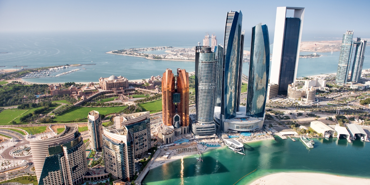 Your Ultimate Guide to a Trip to Abu Dhabi with Uselect Flights