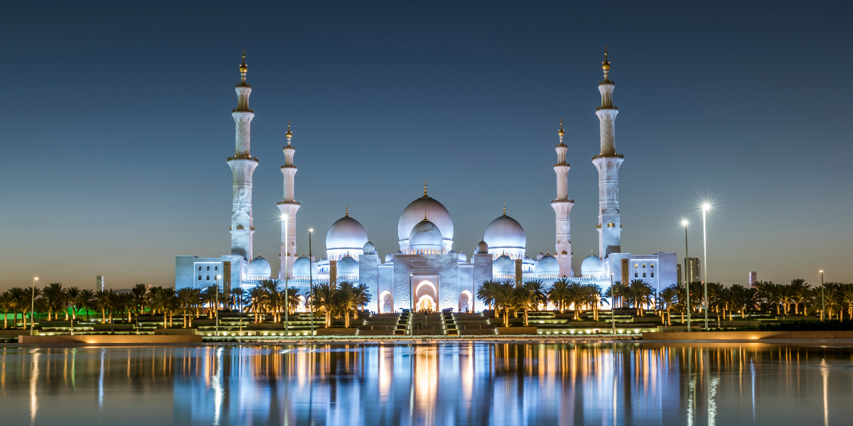 Planning Your Dream Trip to Abu Dhabi: A Complete Guide to Fun, Food, and Flights!