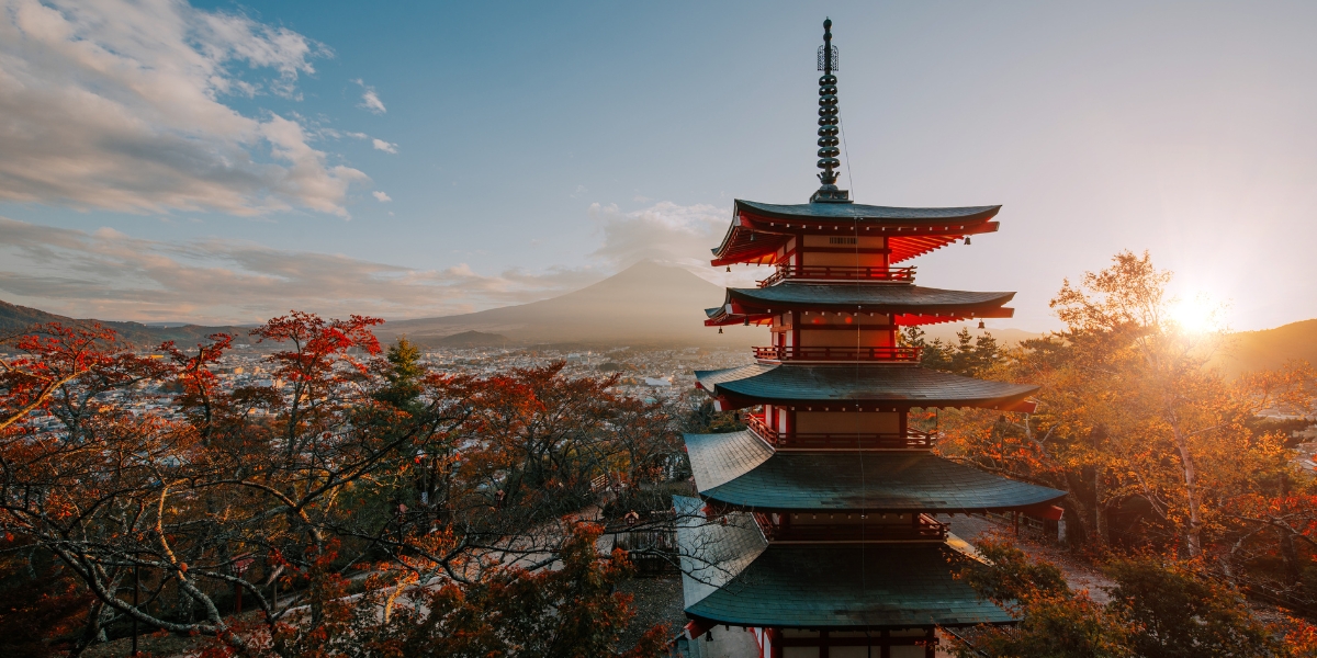 Your Ultimate Guide to a Memorable Trip to Japan with Uselect Flights