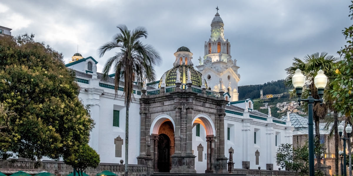 Discovering the Wonders of Quito with Uselect Flights